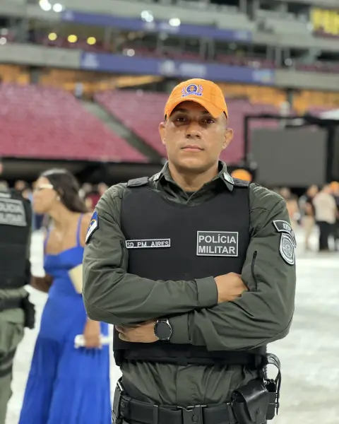 Aluno aprovado com o Prof. Everton Mota